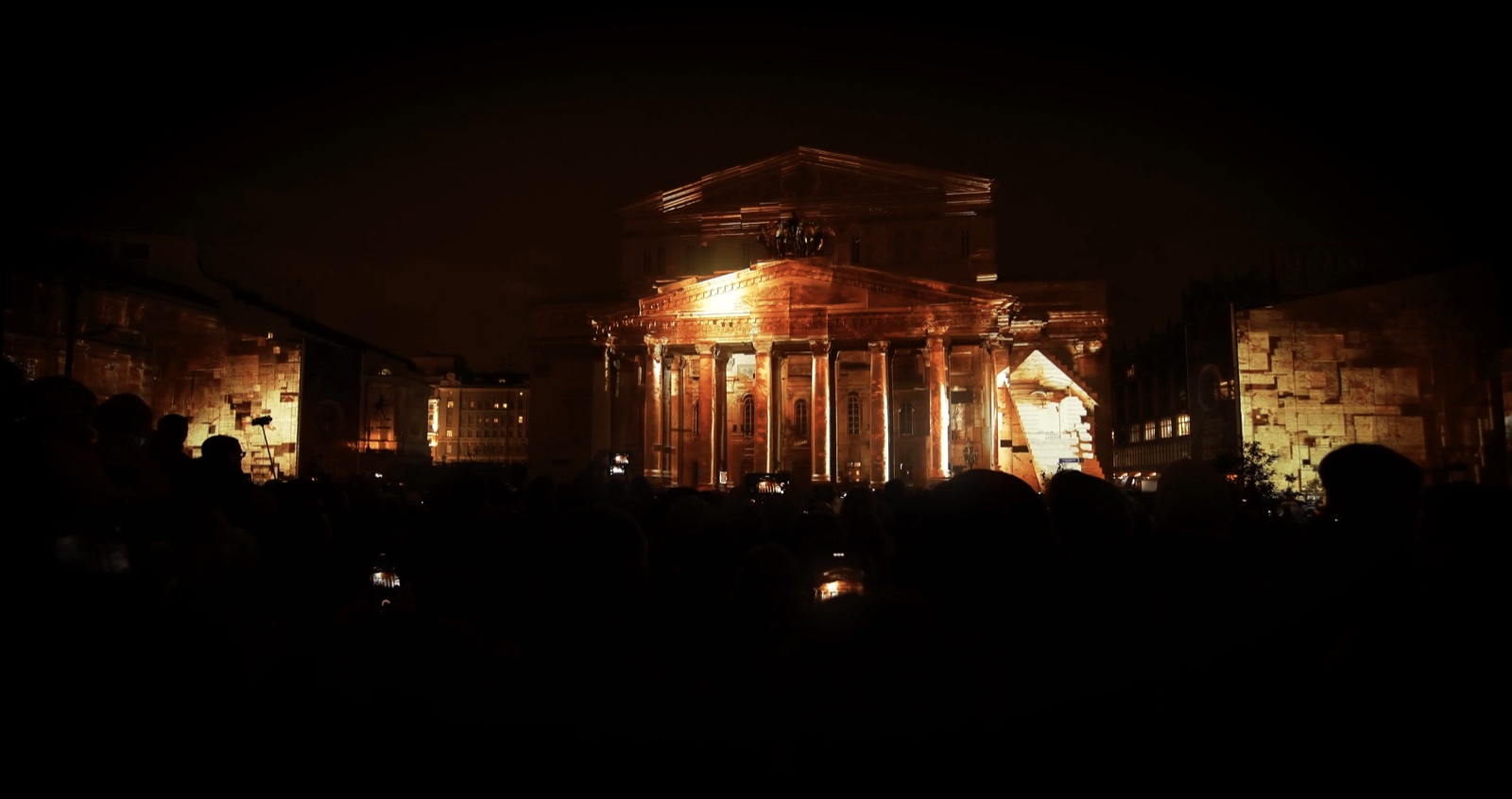 RE:SORB — the projection mapping on the façade at Bolshoi Theatre 2019